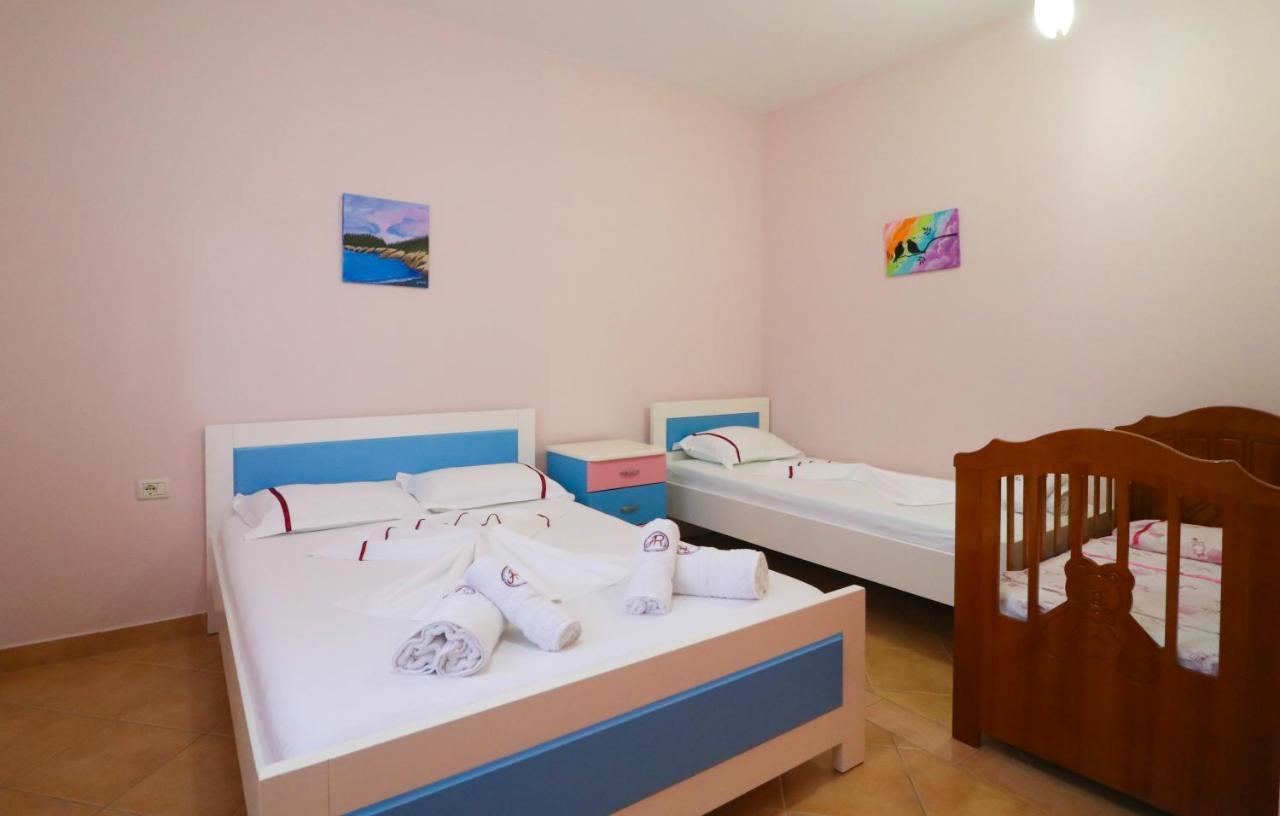 Apartments Vila Roboci Sarande Exterior photo